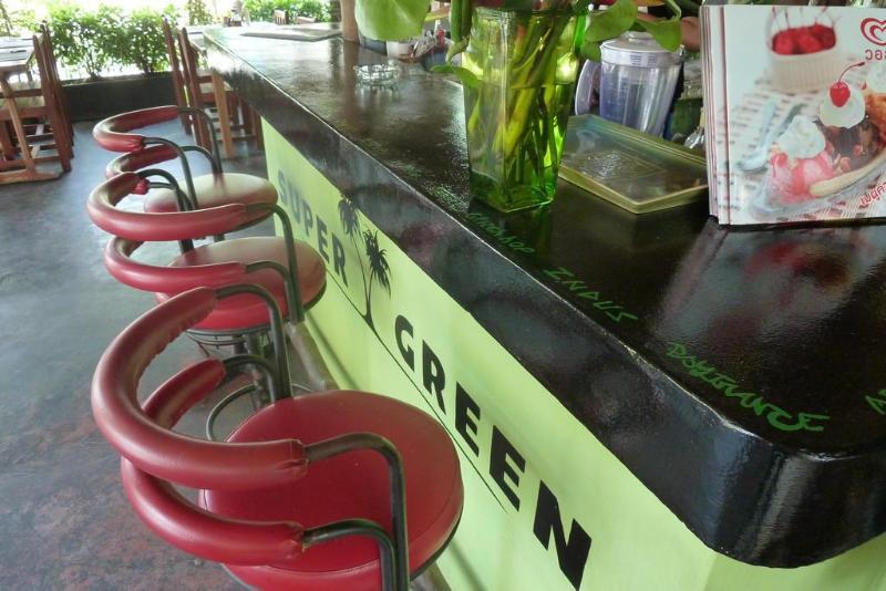 Supergreen Hotel 查龙 外观 照片