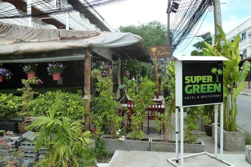 Supergreen Hotel 查龙 外观 照片