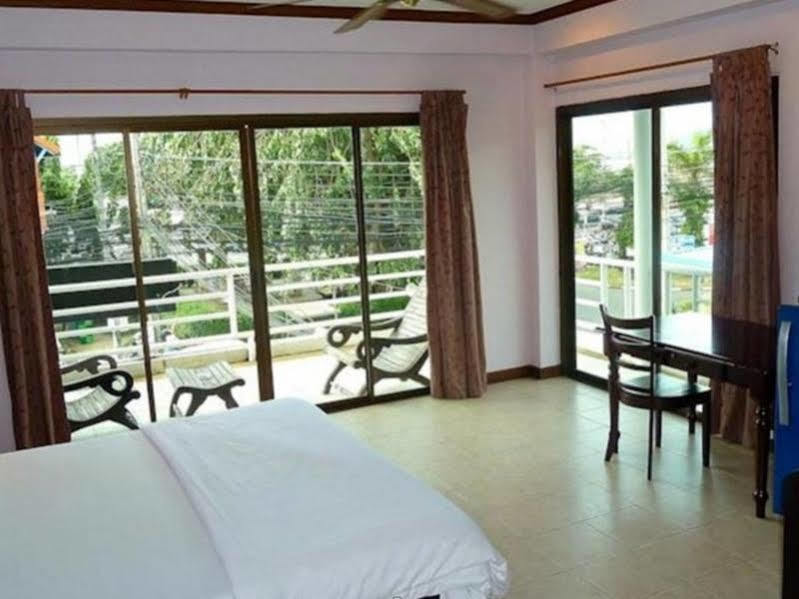 Supergreen Hotel 查龙 外观 照片